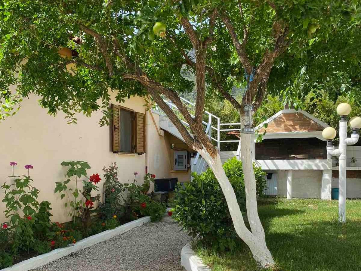 Garden Rooms Himarë Exterior foto